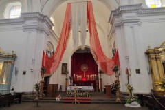 Les draperies sont presentes dans presque toutes les églises 