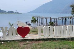 Notre premier village à l'Est du Lac Atitlan