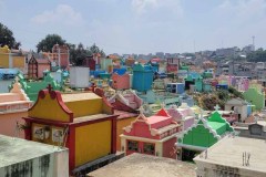 Un cimetière haut en couleur